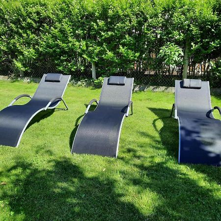 Sunny Garden Pihenohaz Villa Siofok Exterior photo