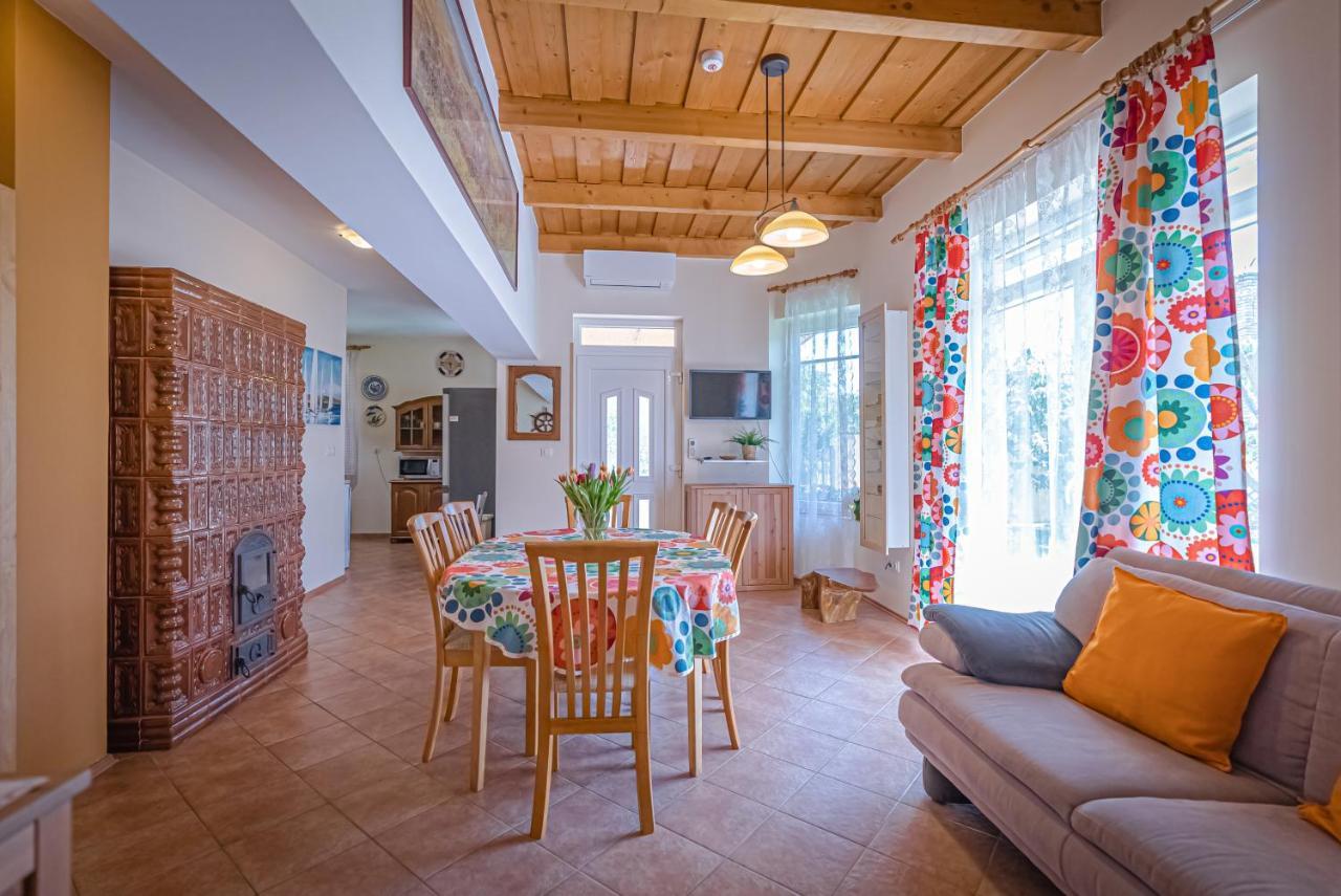 Sunny Garden Pihenohaz Villa Siofok Exterior photo